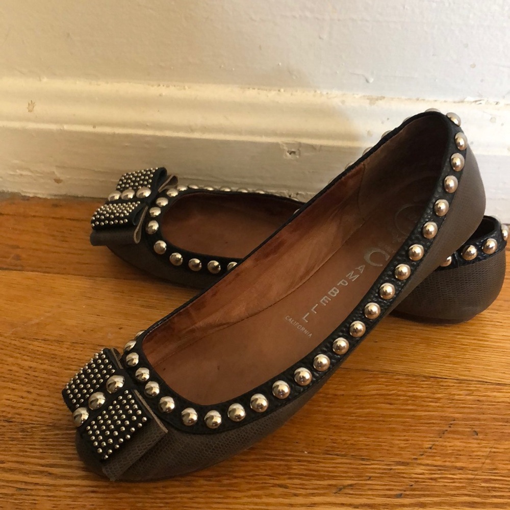 Jeffrey Campbell Flats, size 8